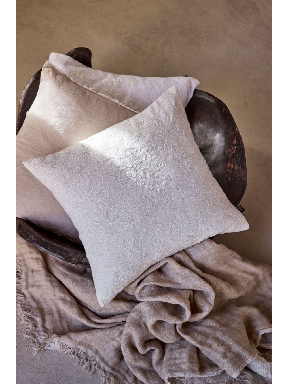 Coussin en lin brodé - Phoenix