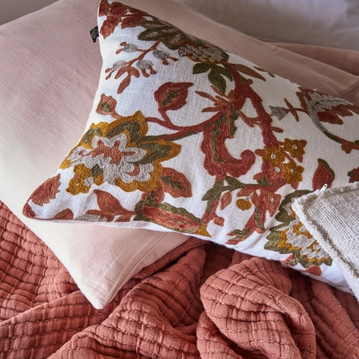 Coussin en coton brodé - Bali