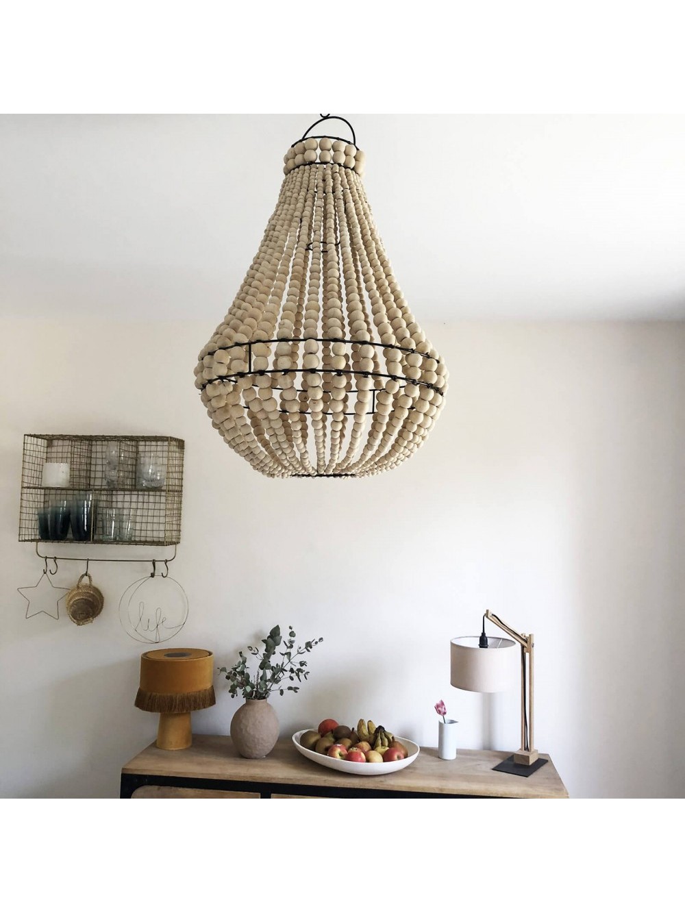 LUSTRE EN PERLES DE BOIS NATUREL DIA.40 H.60CM